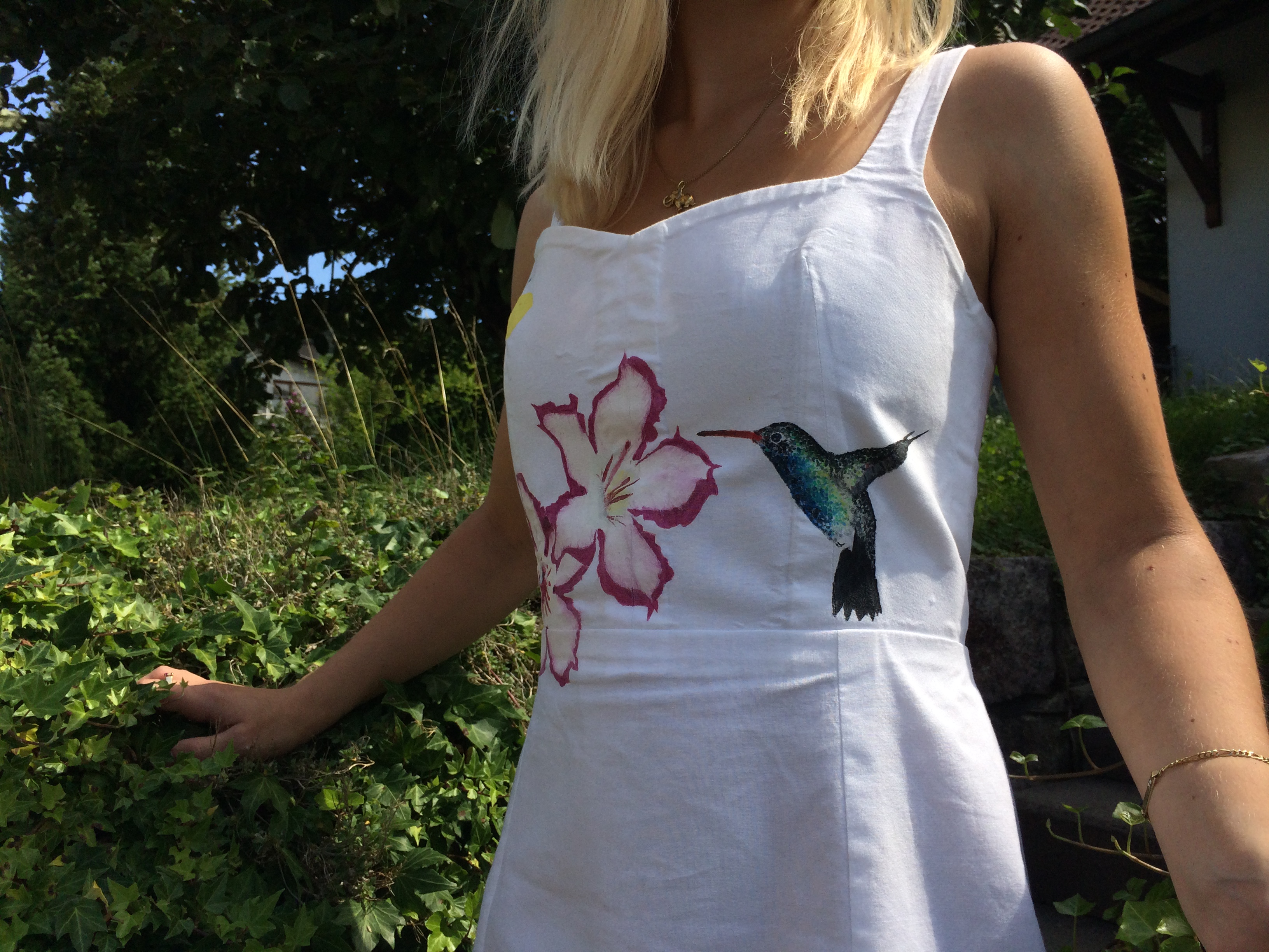 painted dress kolibri